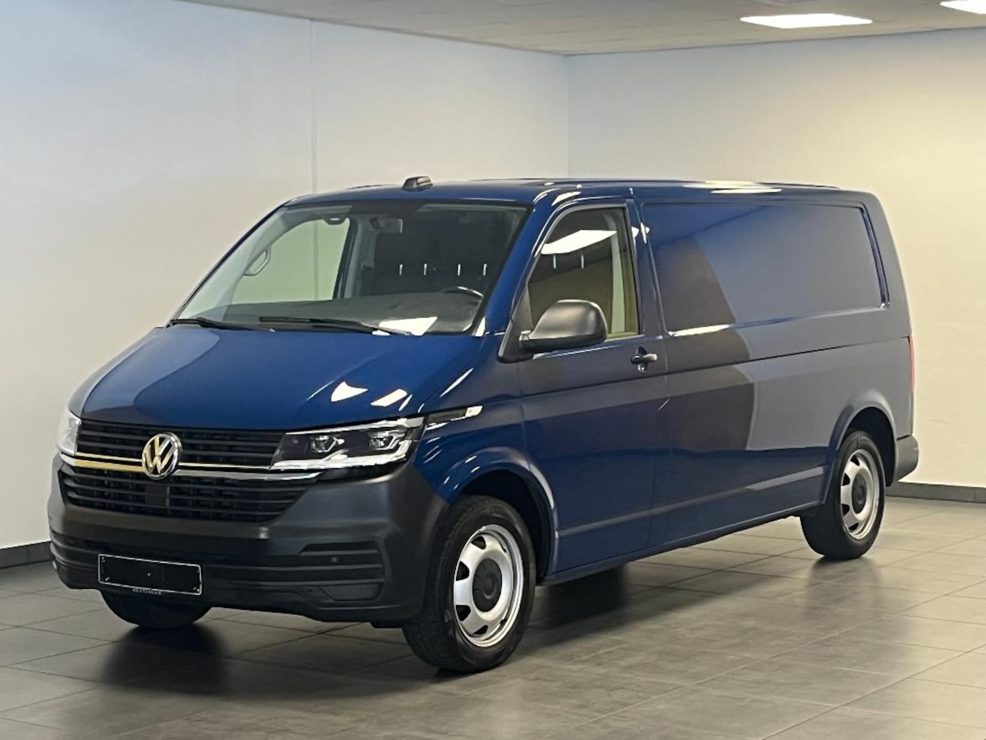 Volkswagen T6.1 Transporter Kasten langer Radstand