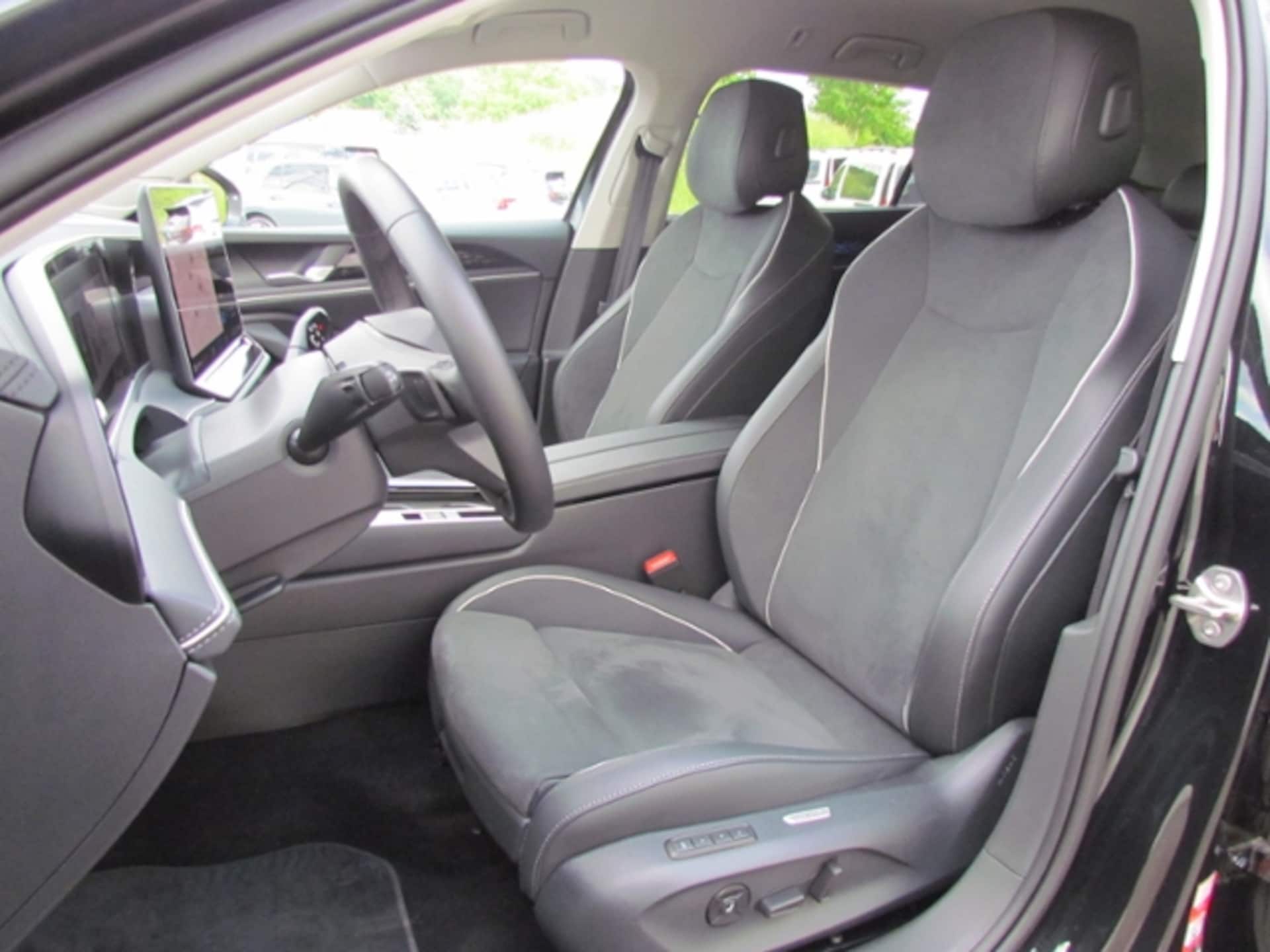 Volkswagen Passat Elegance