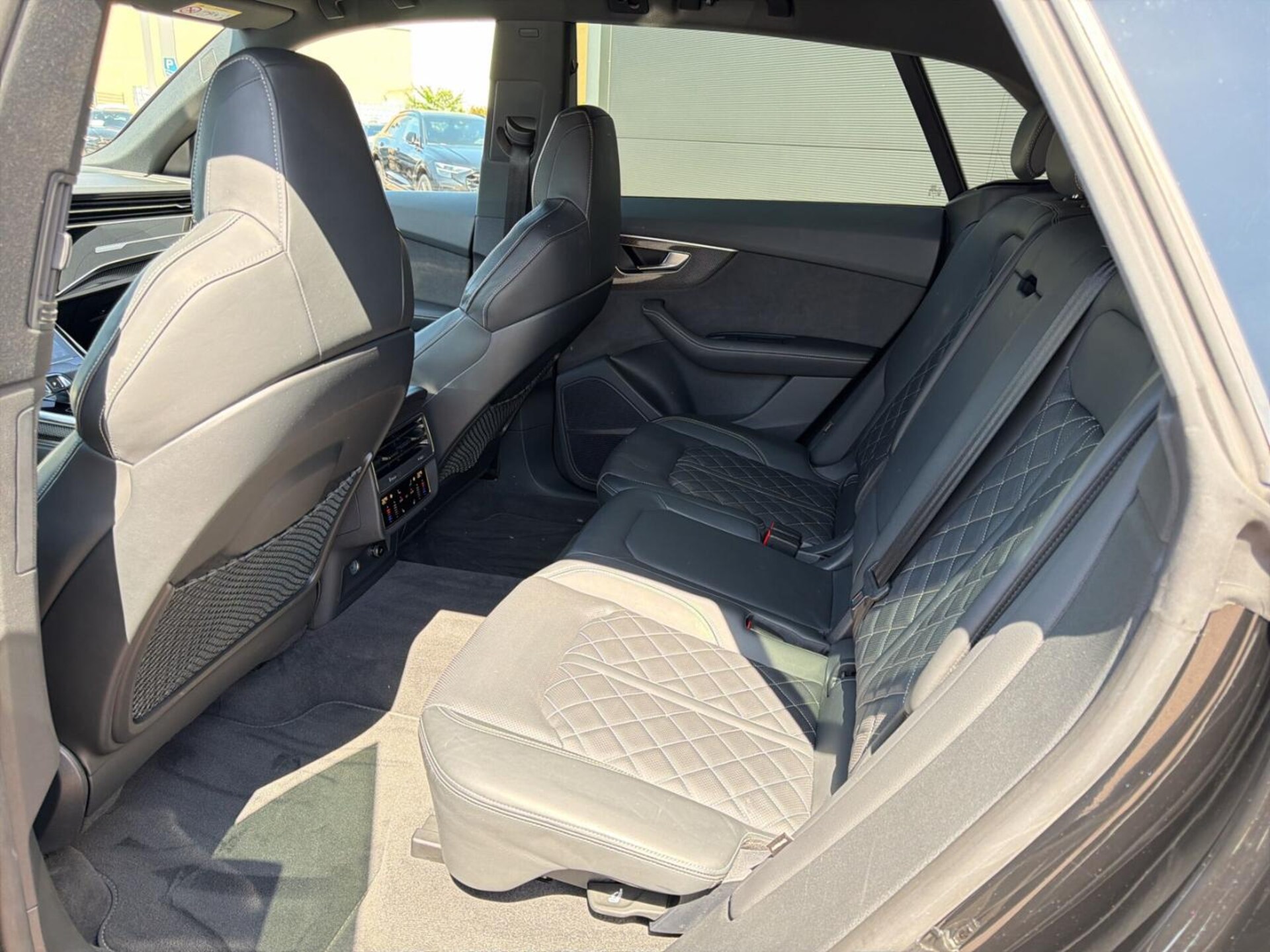 Audi SQ8 SUV