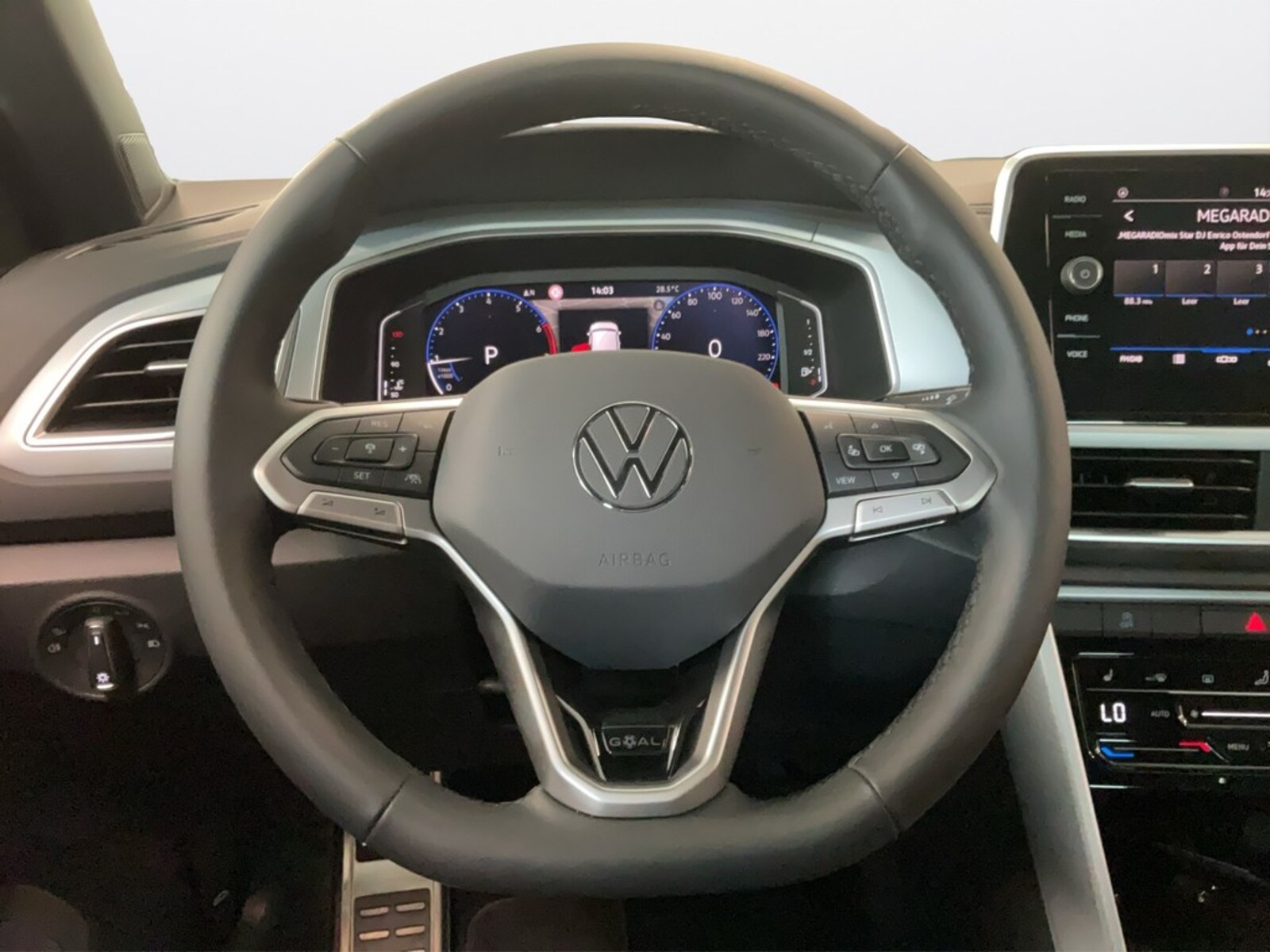 Volkswagen T-Roc – Bild 12