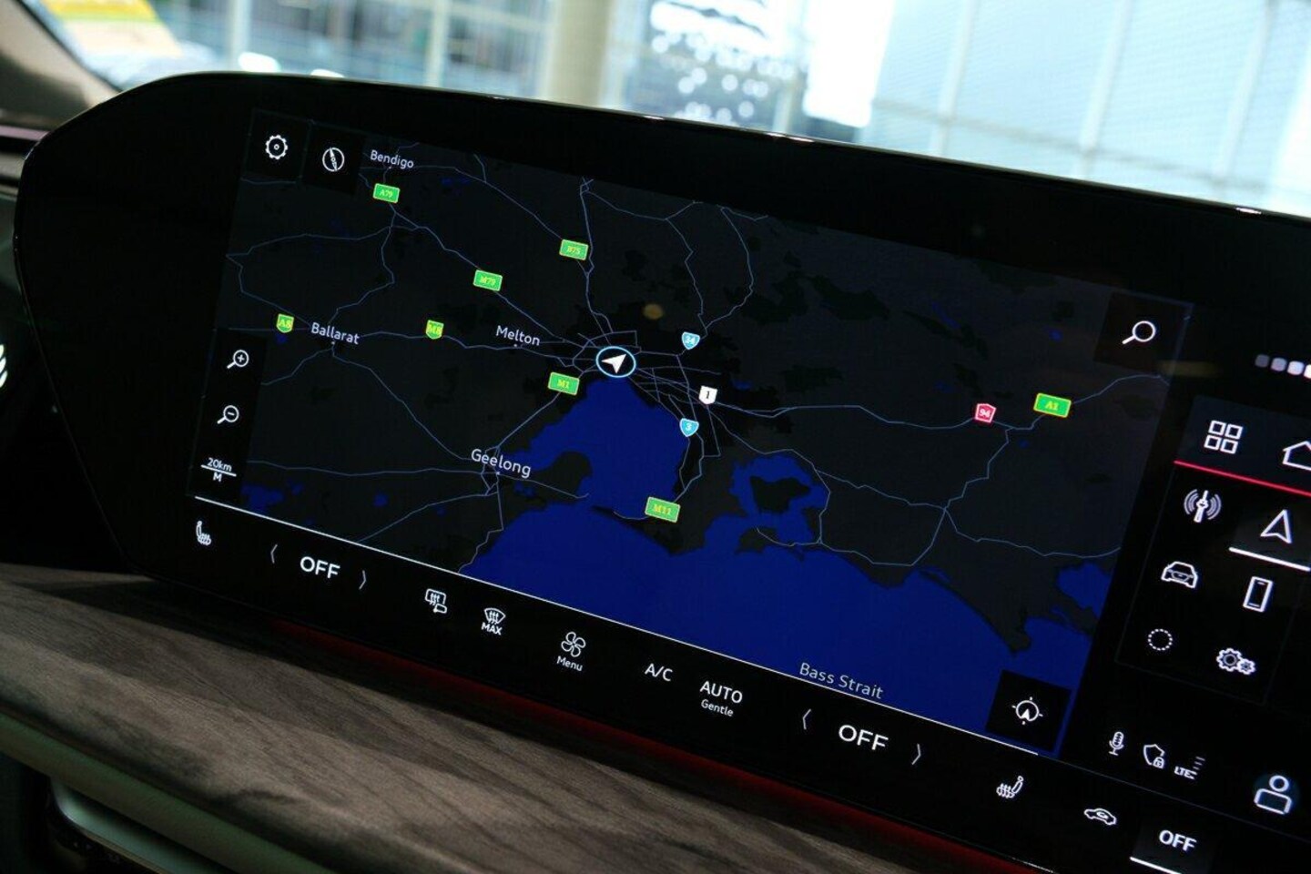 Image about Audi Q5 SUV TFSI 150 kW