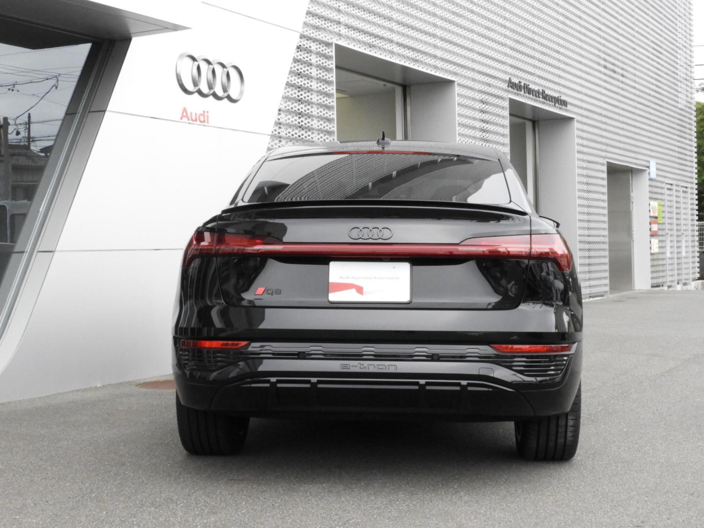 Image about Audi Q8 Sportback e-tron 55 e-tron S line