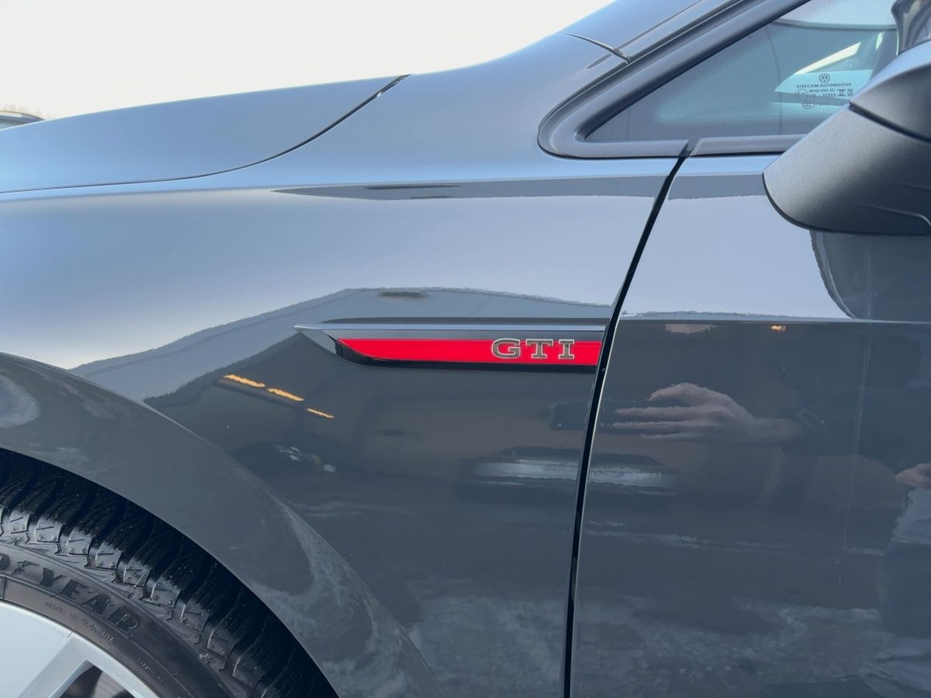Volkswagen Golf GTI