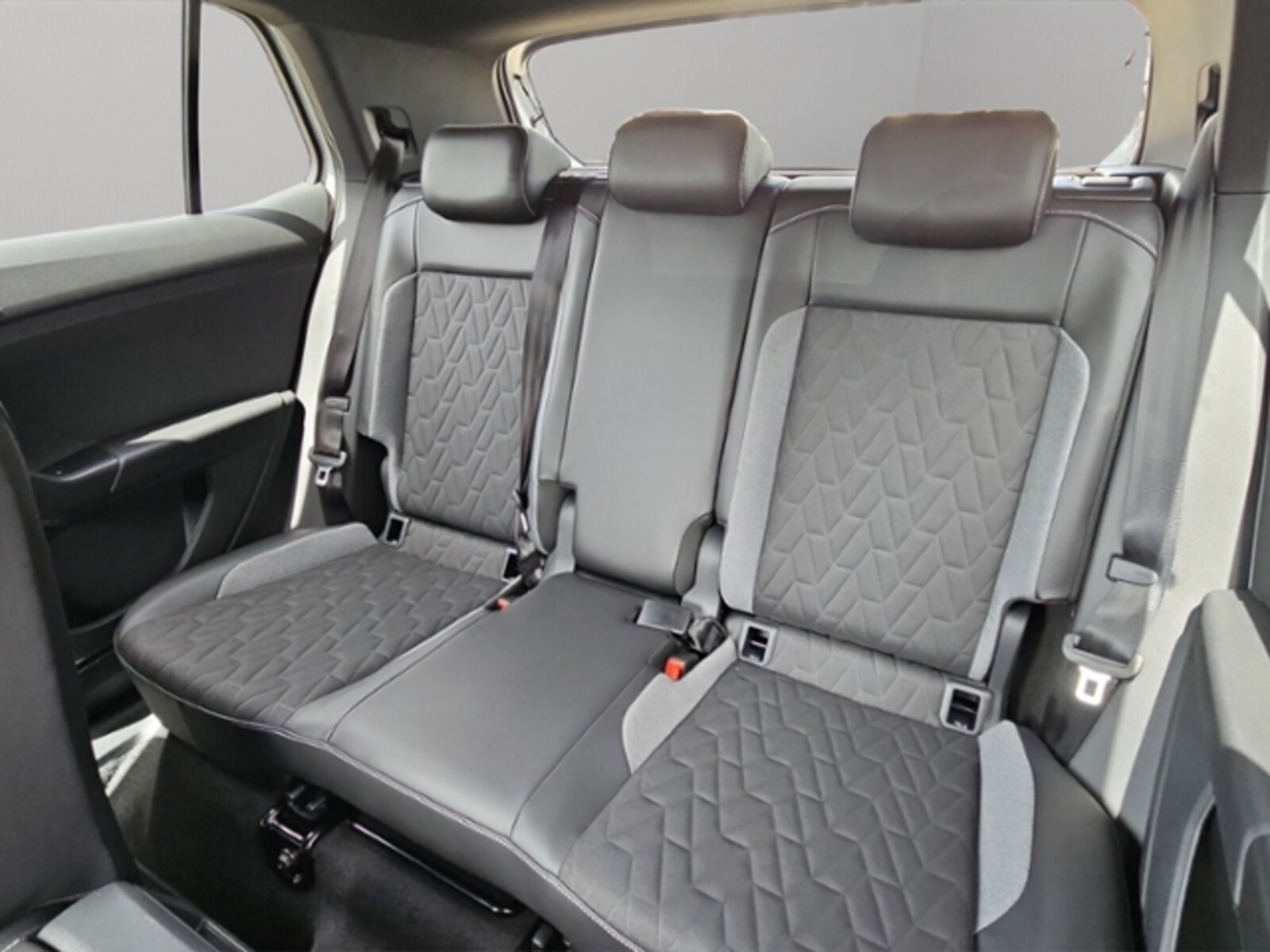 Volkswagen T-Cross – Bild 18