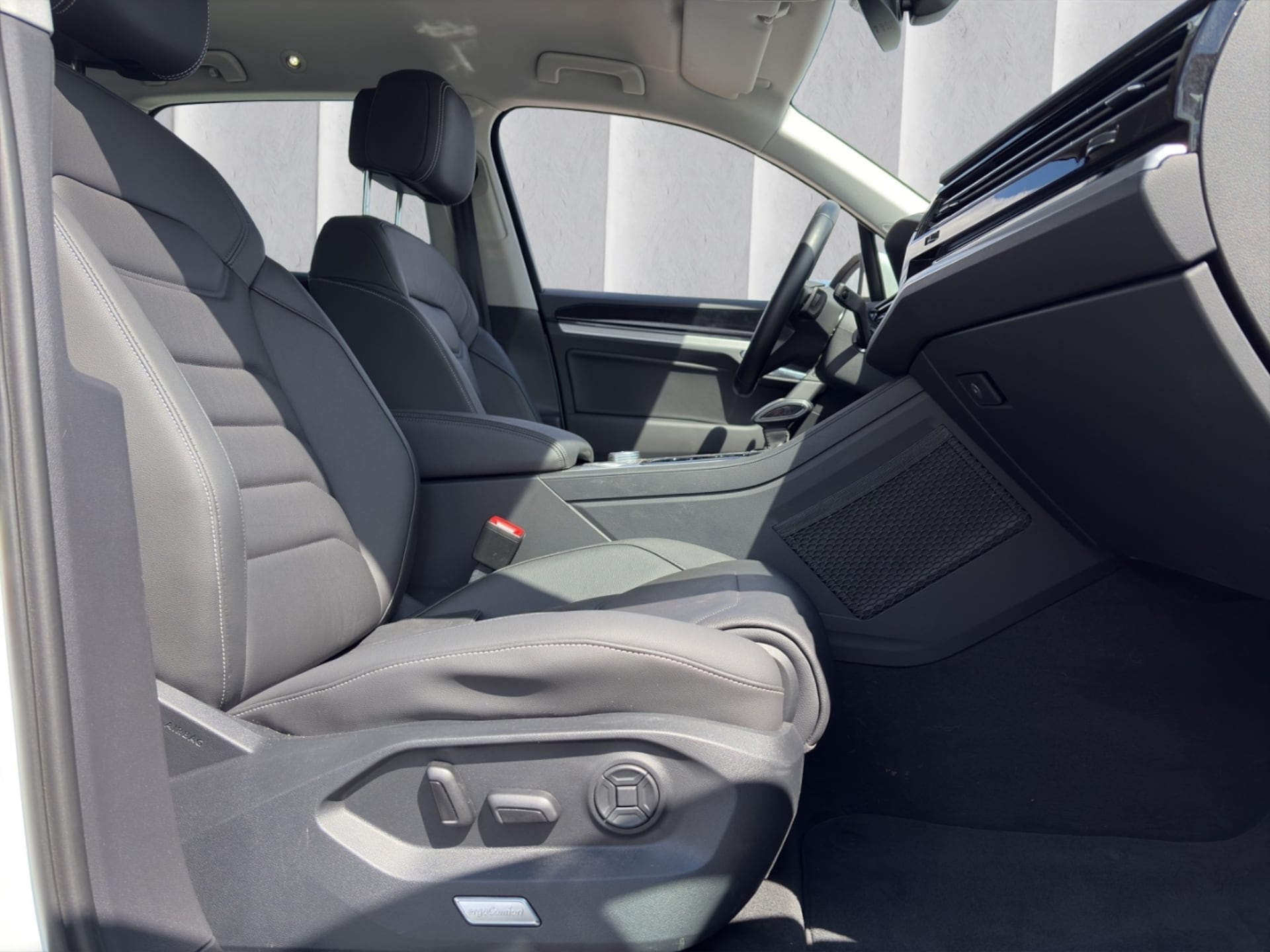 Volkswagen Touareg Basis-Modell