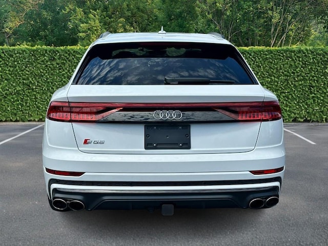 2022 Audi SQ8