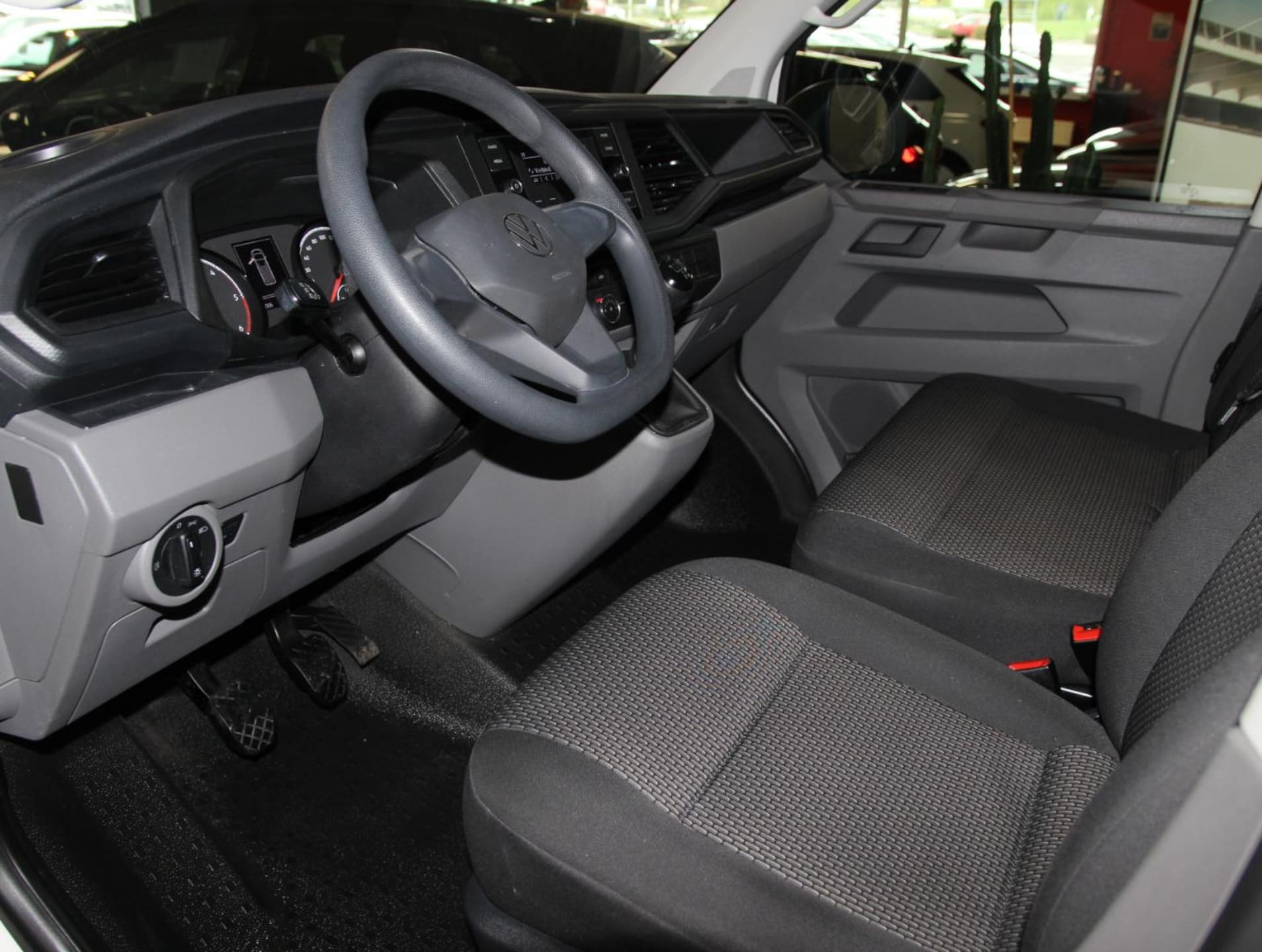 Volkswagen T6.1 Transporter Kasten kurzer Radstand