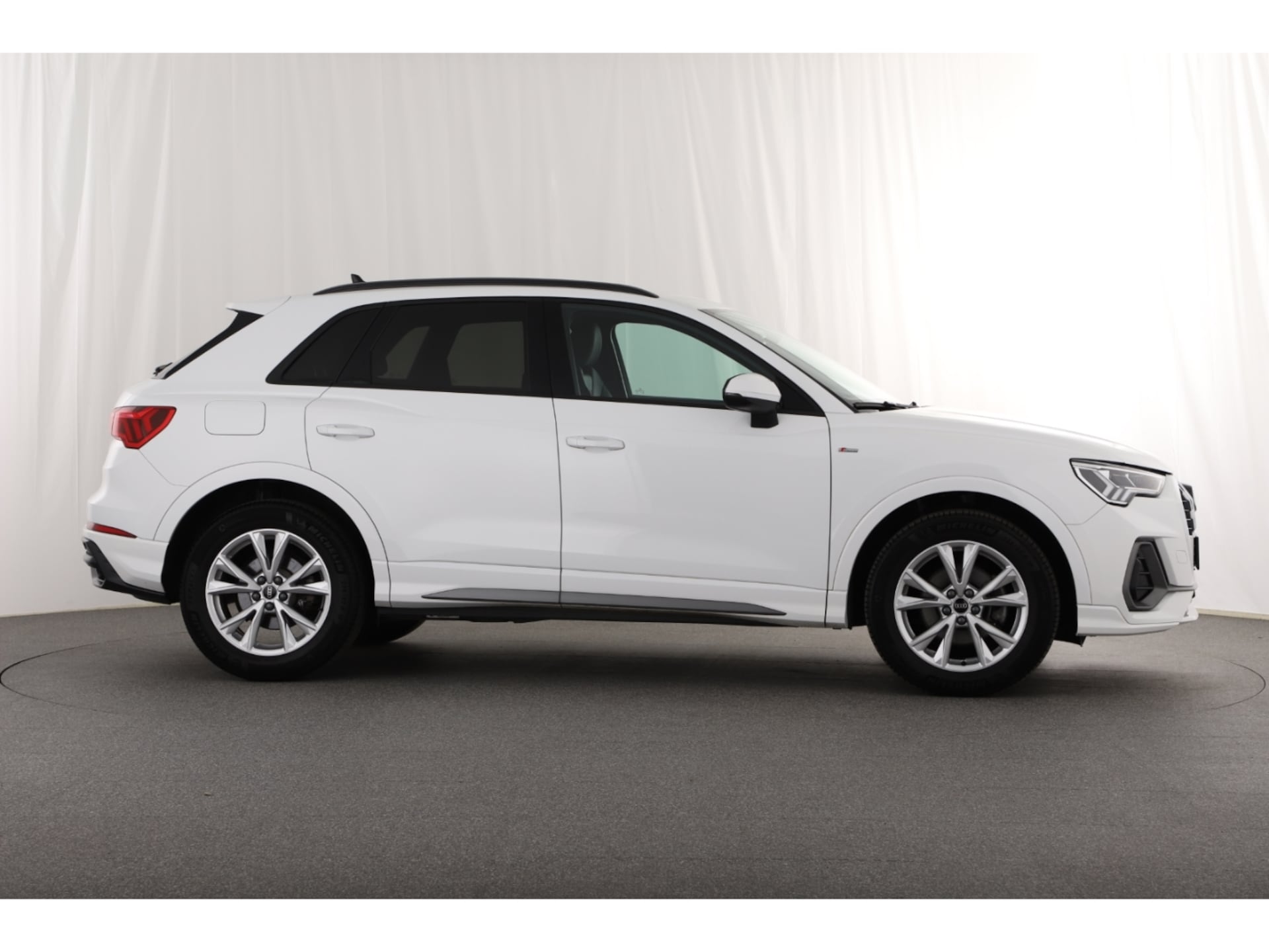 Audi Q3 SUV S line