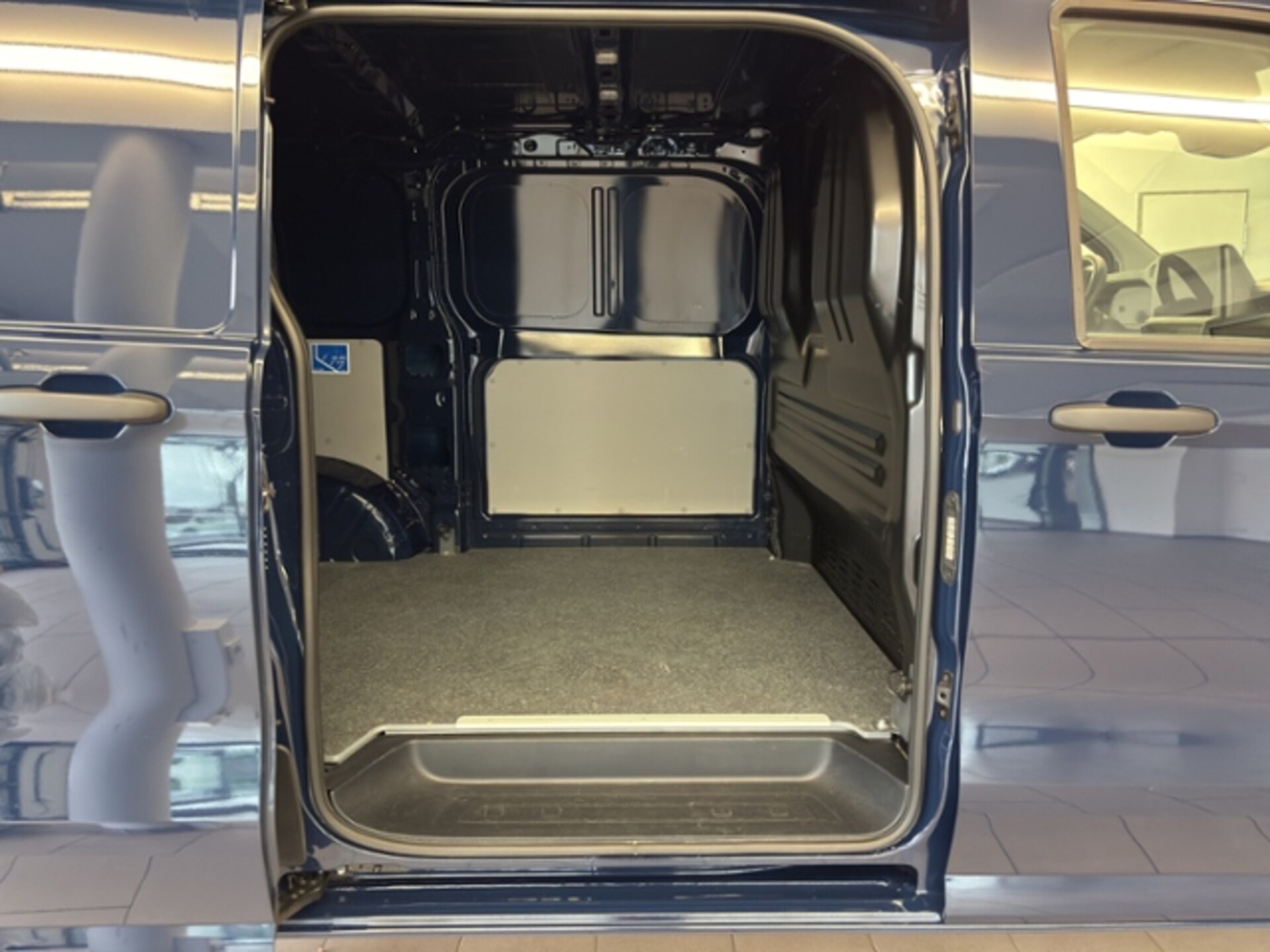 Volkswagen Transporter Kasten kurzer Radstand