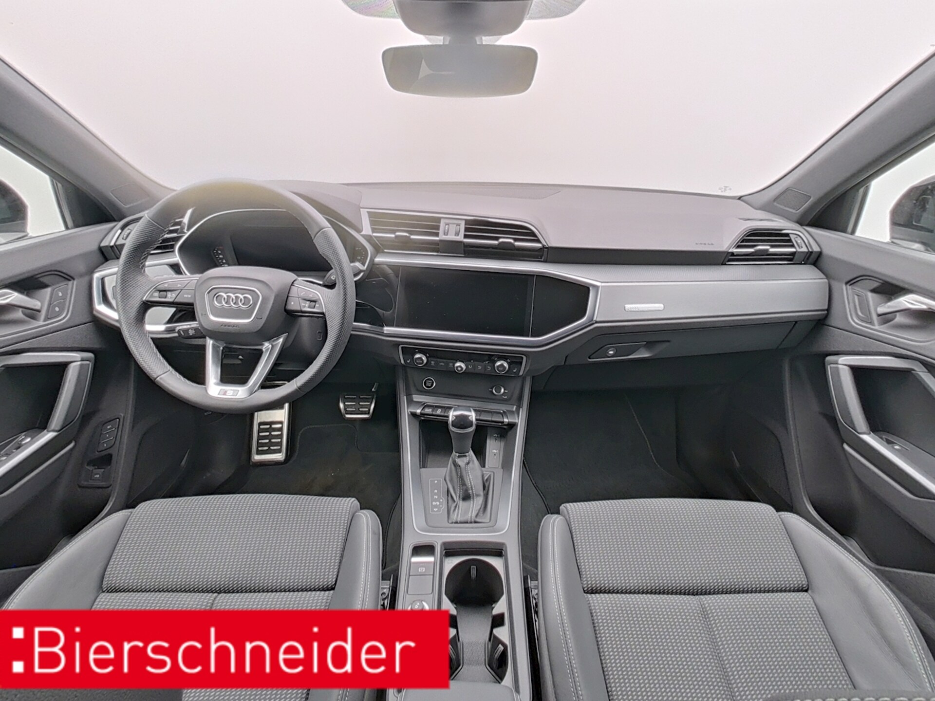 Audi Q3 Sportback S line