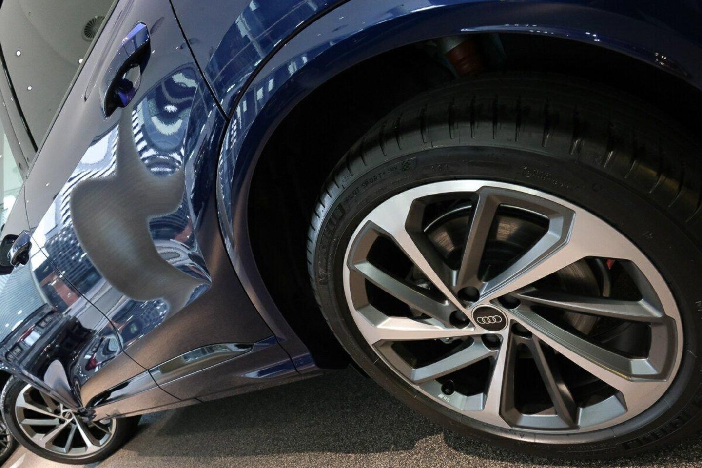 Image about Audi Q5 SUV TFSI 150 kW