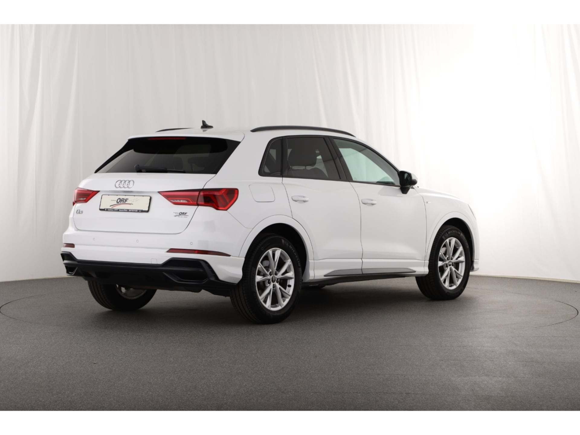 Audi Q3 SUV S line