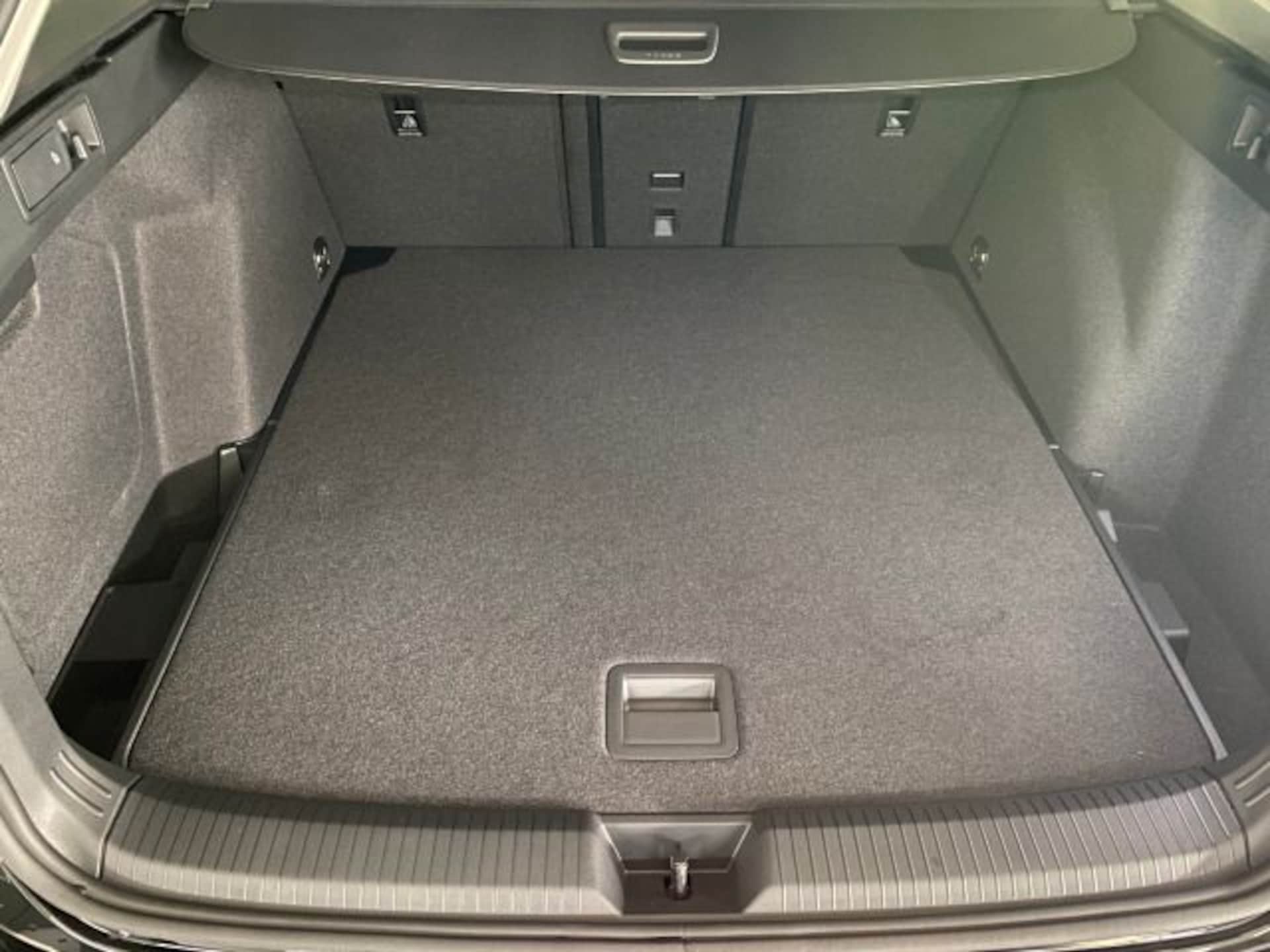Volkswagen Golf Variant Style