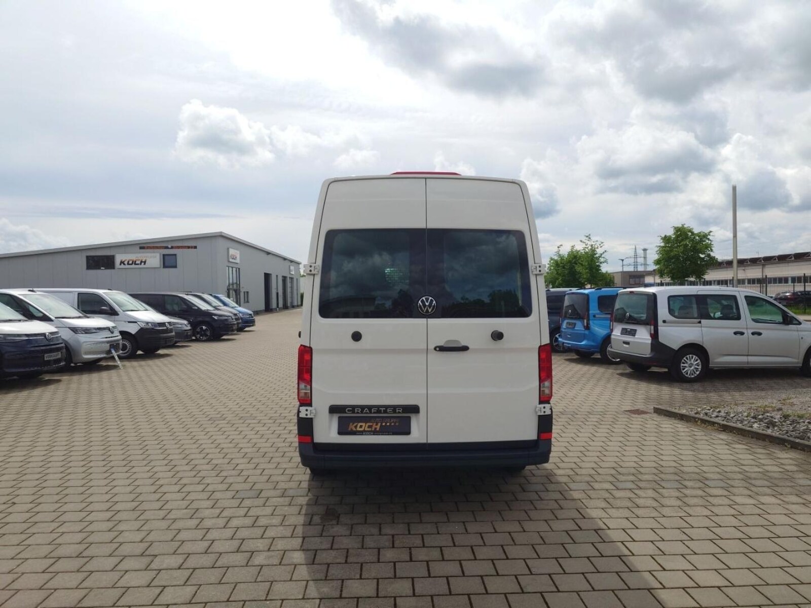 Volkswagen Crafter Kasten mittlerer Radstand – Bild 4