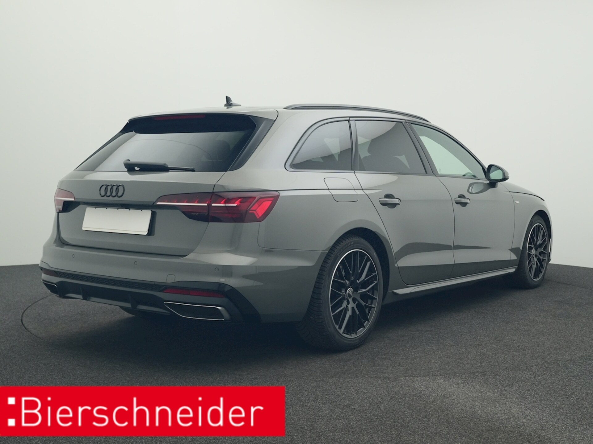 Audi A4 Avant S line