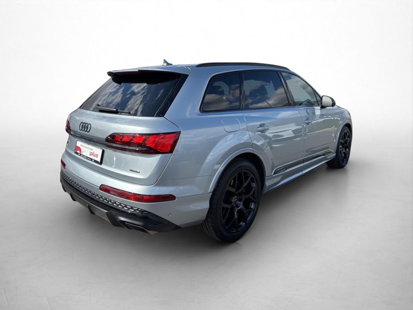Bild über Audi Q7 SUV TFSI e S line 60 TFSI e quattro tiptronic - für weitere Informationen kontaktieren Sie den Audi Partner
