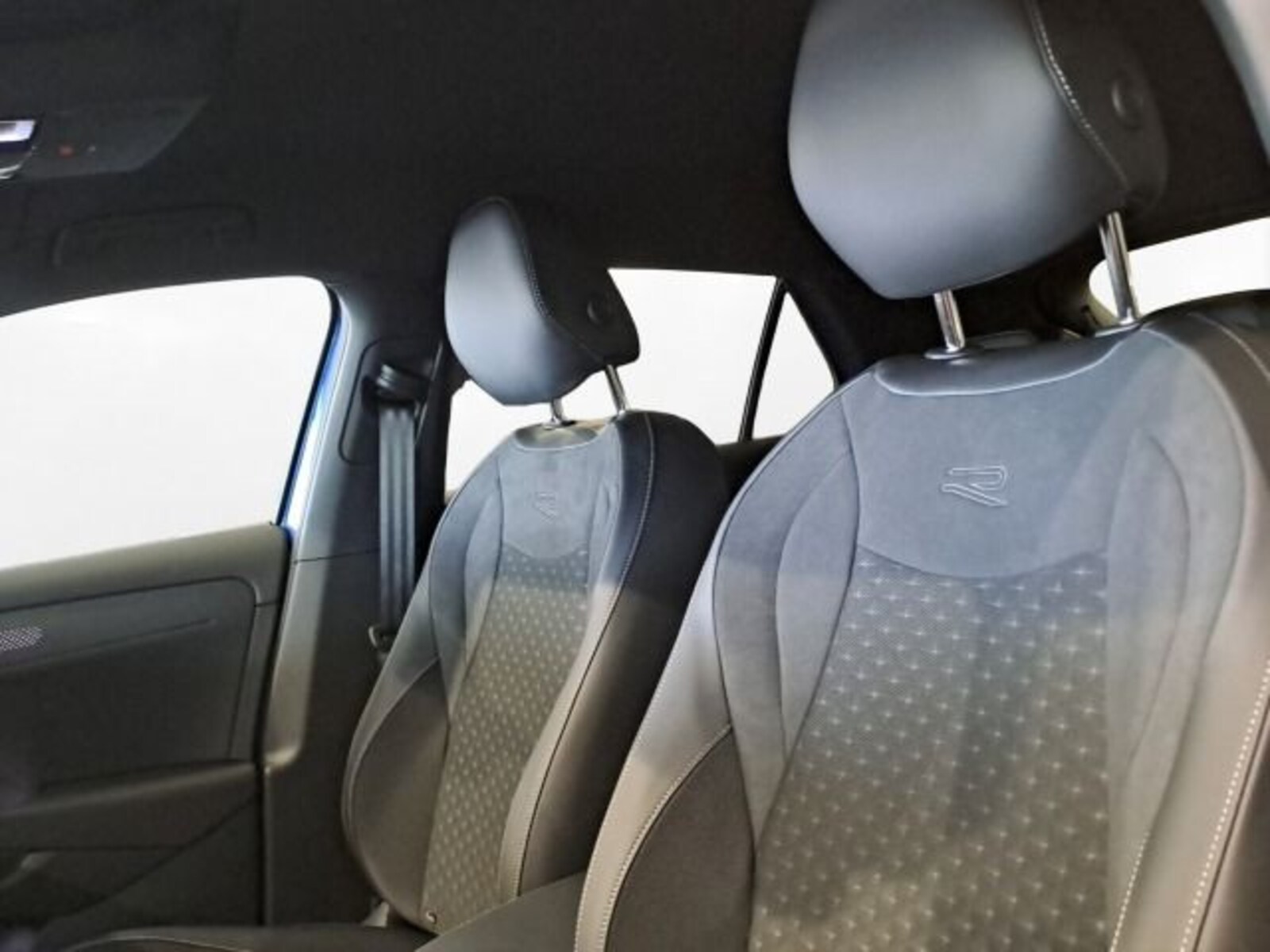 Volkswagen T-Roc – Bild 15