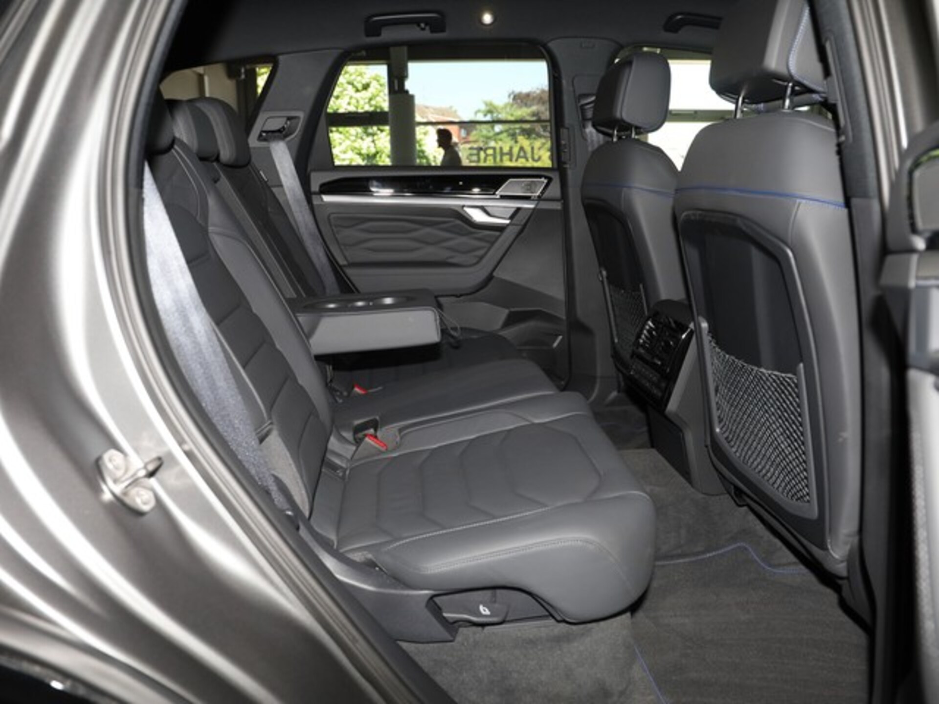 Volkswagen Touareg R