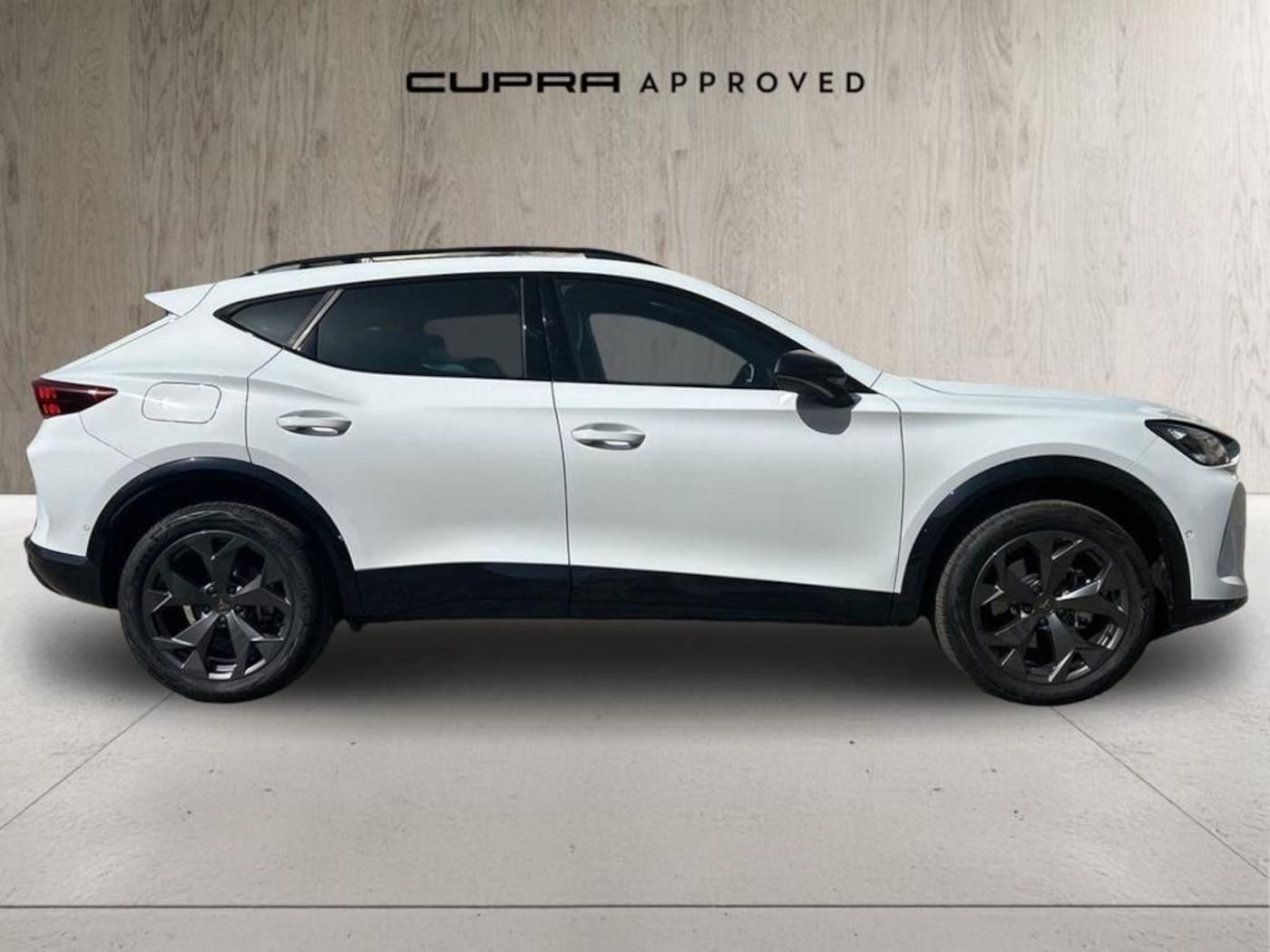 CUPRA Formentor 1.5 eTSI DSG 110 kW (150 CV) — photo 3