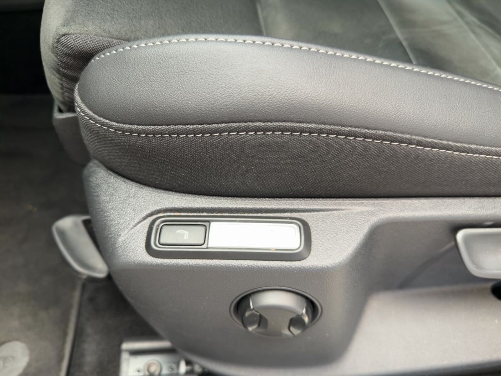 Volkswagen T-Roc – Bild 13