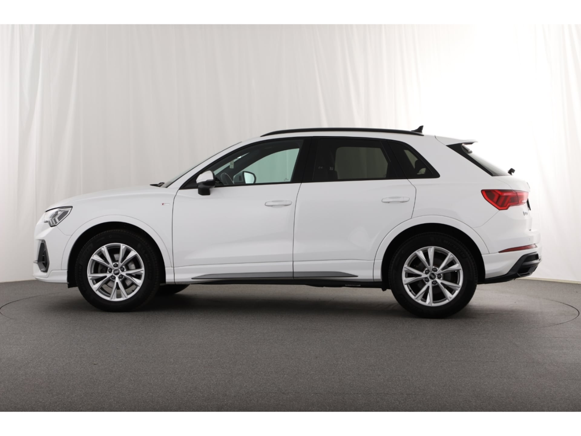 Audi Q3 SUV S line