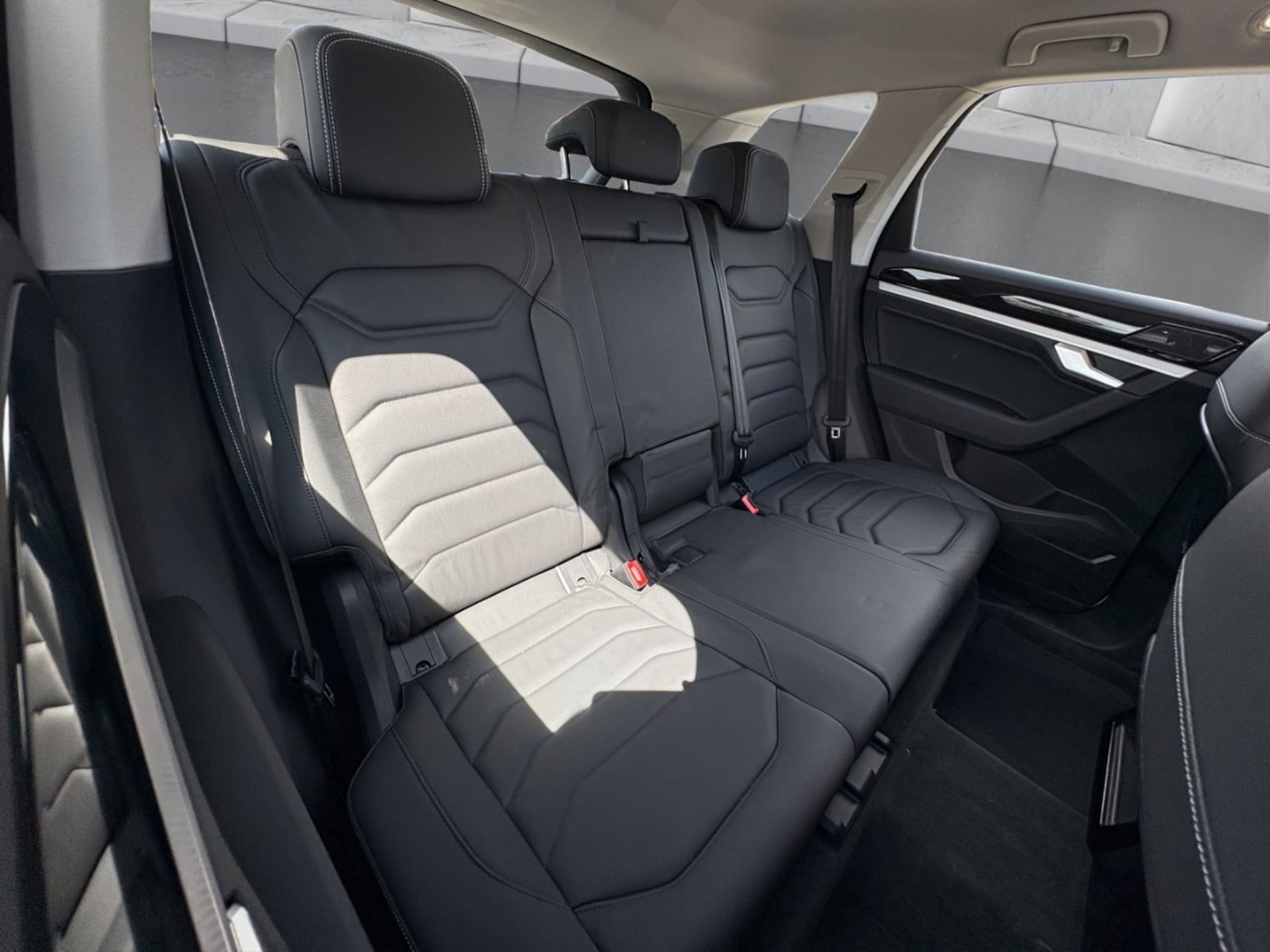 Volkswagen Touareg Basis-Modell