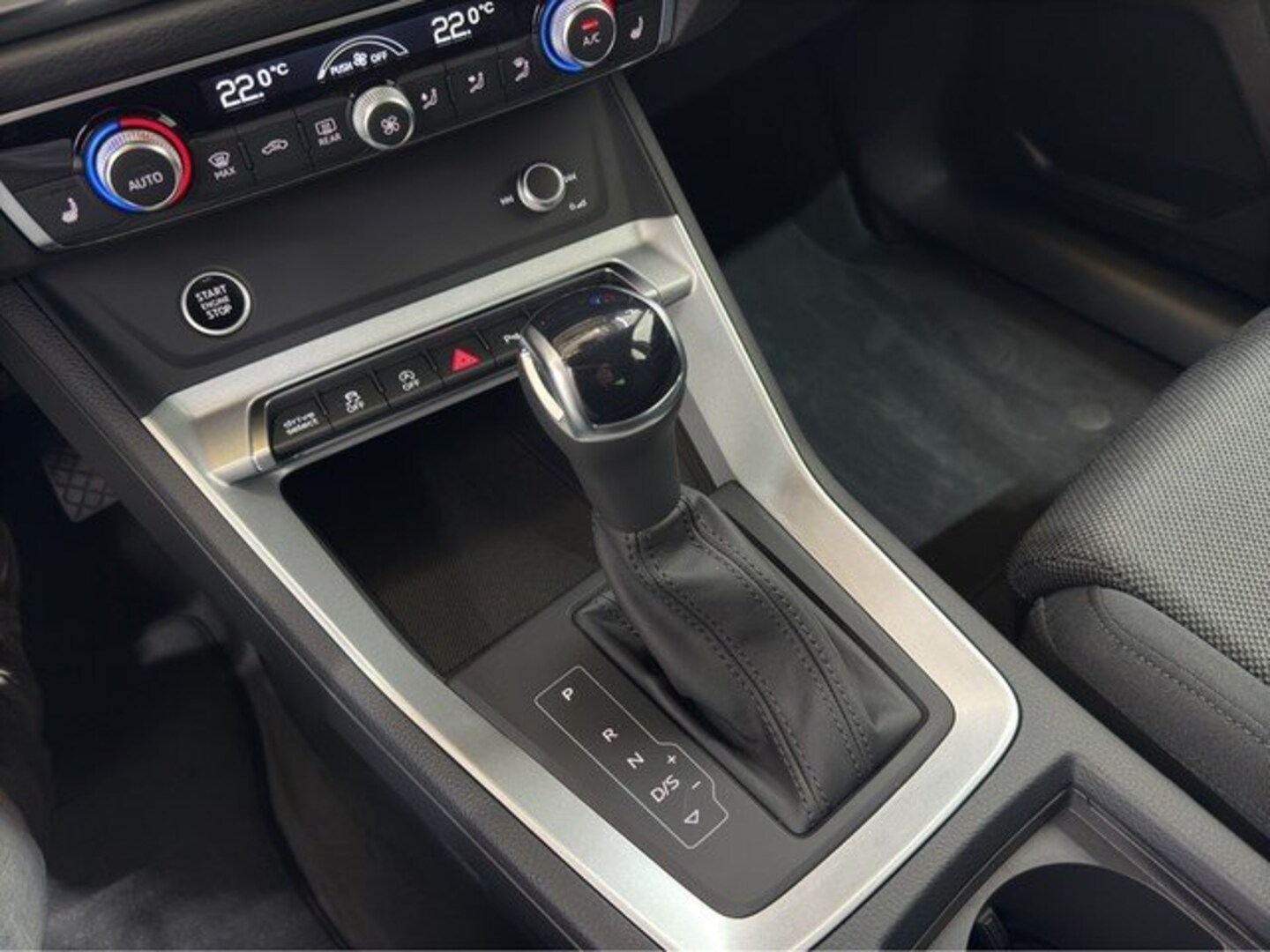 Bild über Audi Q3 TFSI 110 kW S tronic - für weitere Informationen kontaktieren Sie den Audi Partner
