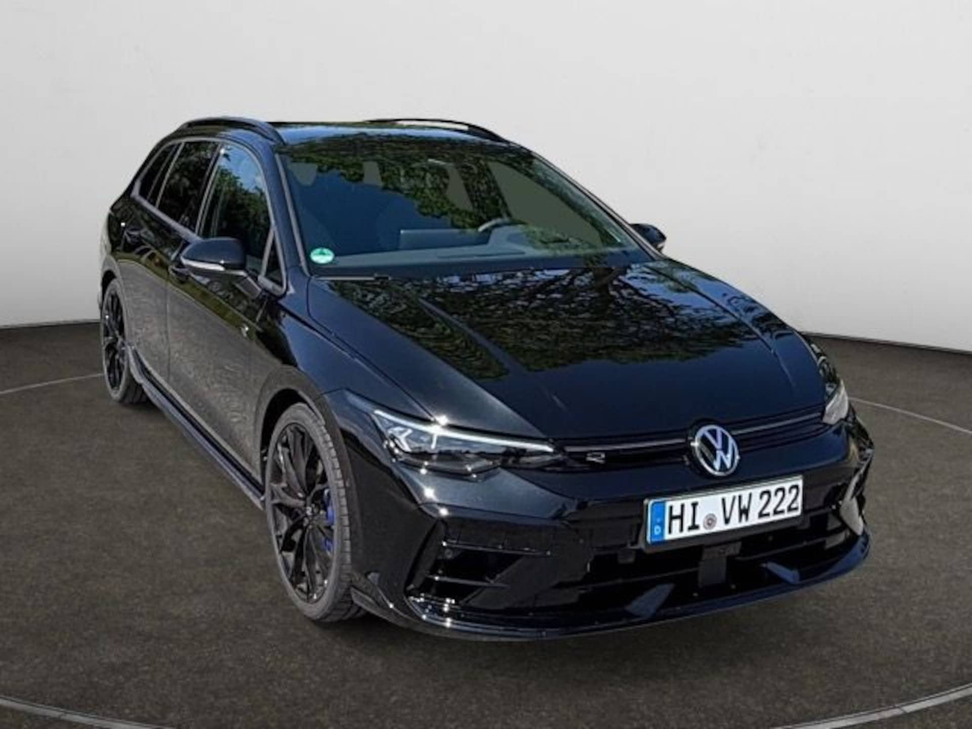 Volkswagen Golf Variant R