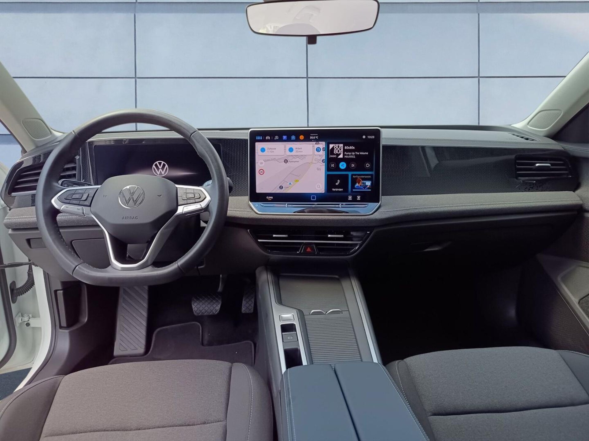 Volkswagen Passat Basis-Modell