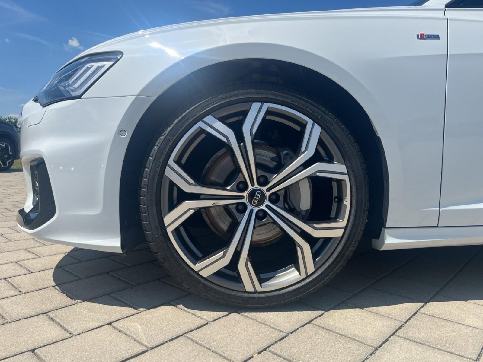 Audi A6 Avant – Bild 9