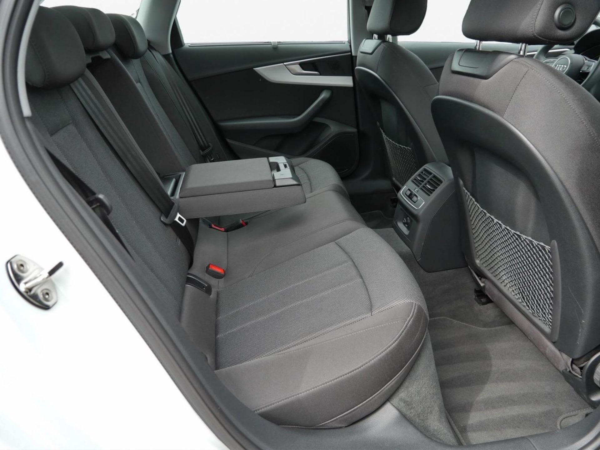 Audi A4 Avant Advanced