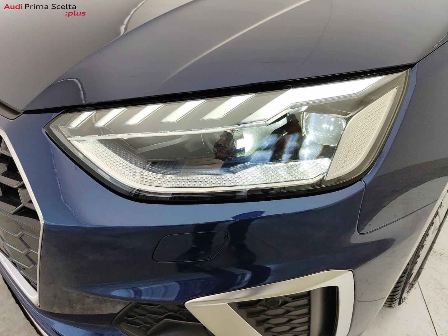 Image about Audi A4 Avant S line edition 40 TDI quattro 150 kW (204 CV) S tronic