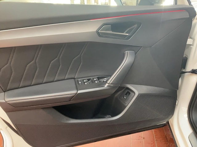 Bild des Autos 12