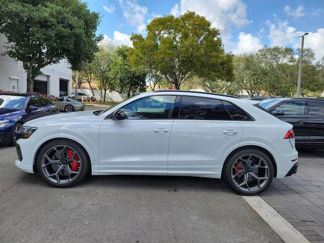 2026 Audi RS Q8 Base - Photo 11