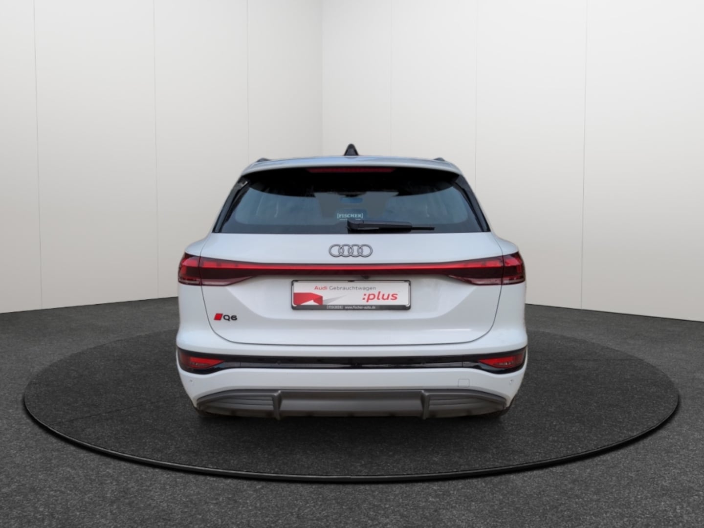 Bild über Audi Q6 SUV e-tron e-tron quattro - für weitere Informationen kontaktieren Sie den Audi Partner