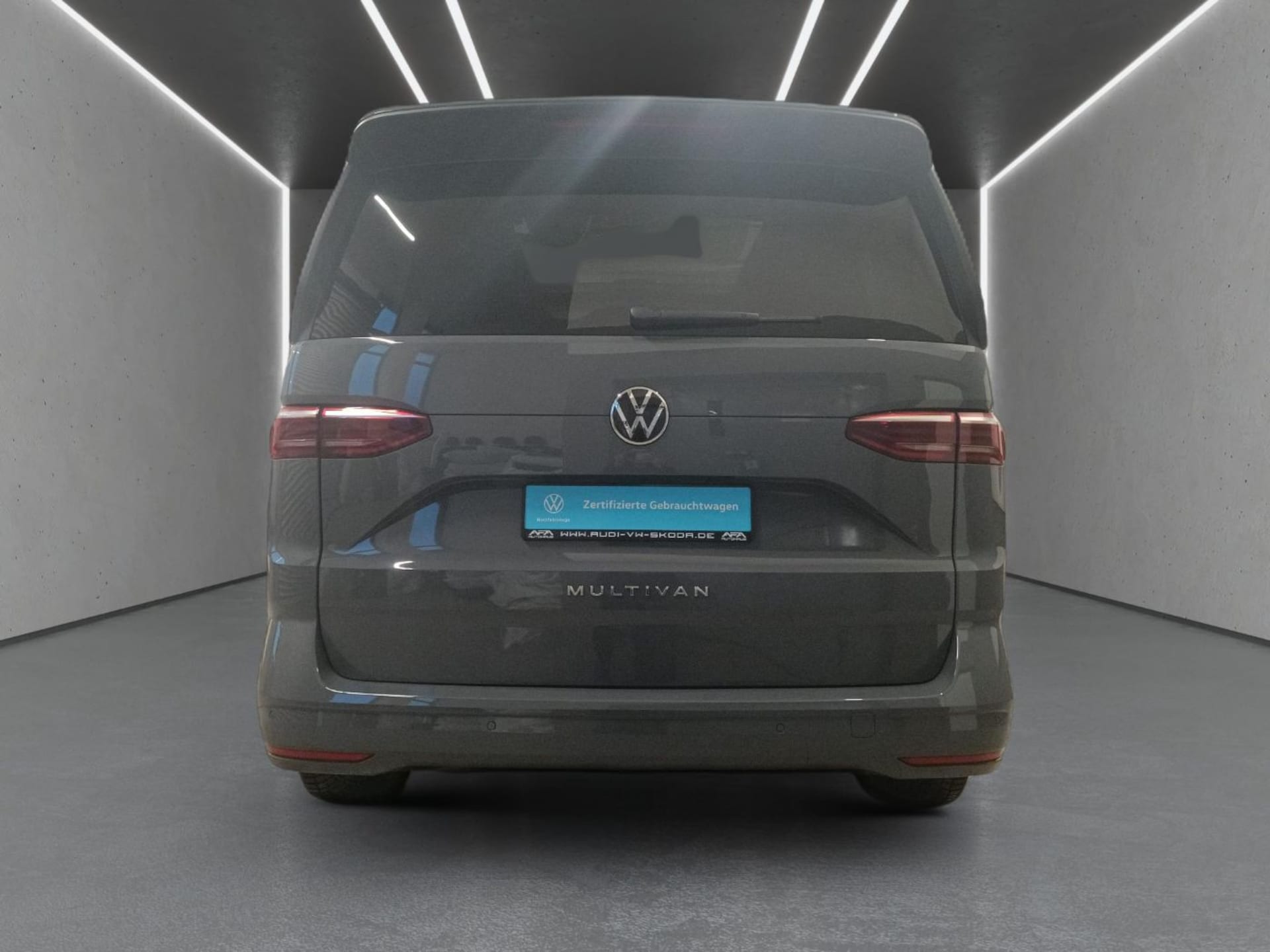 Volkswagen Multivan Basis-Modell