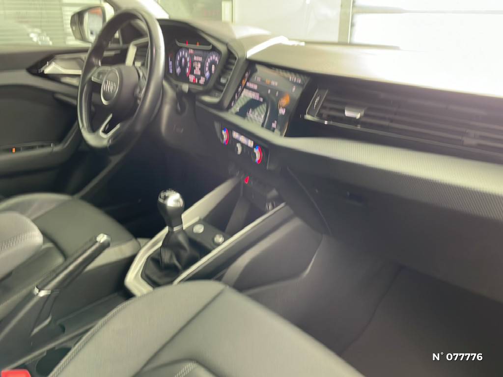 Image about Audi A1 Sportback Design Luxe 25 TFSI 70 kW (95 ch) 5 vitesses