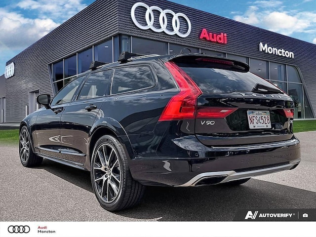 2018 Volvo V90 Cross Country