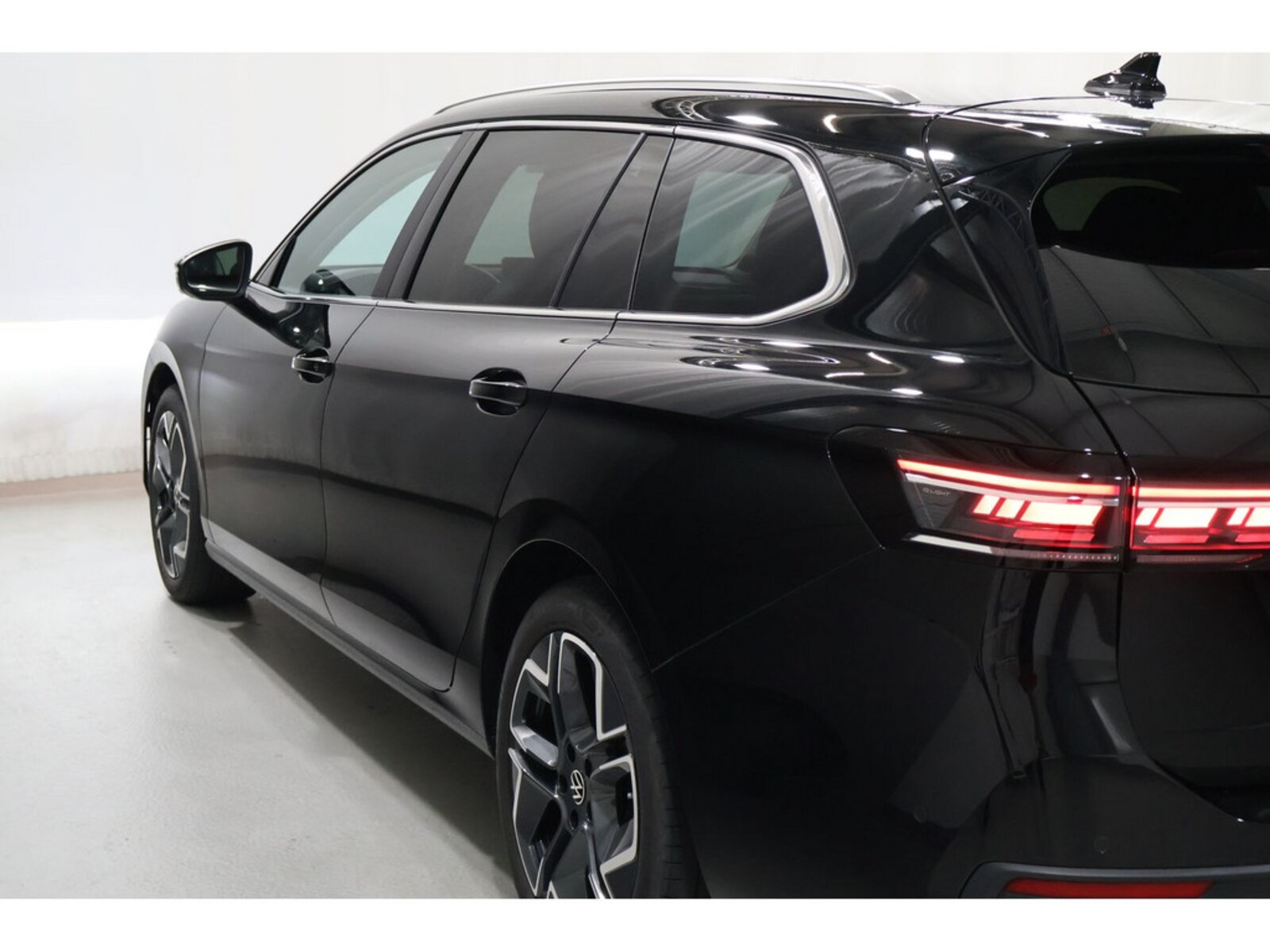 Volkswagen Passat – Bild 16