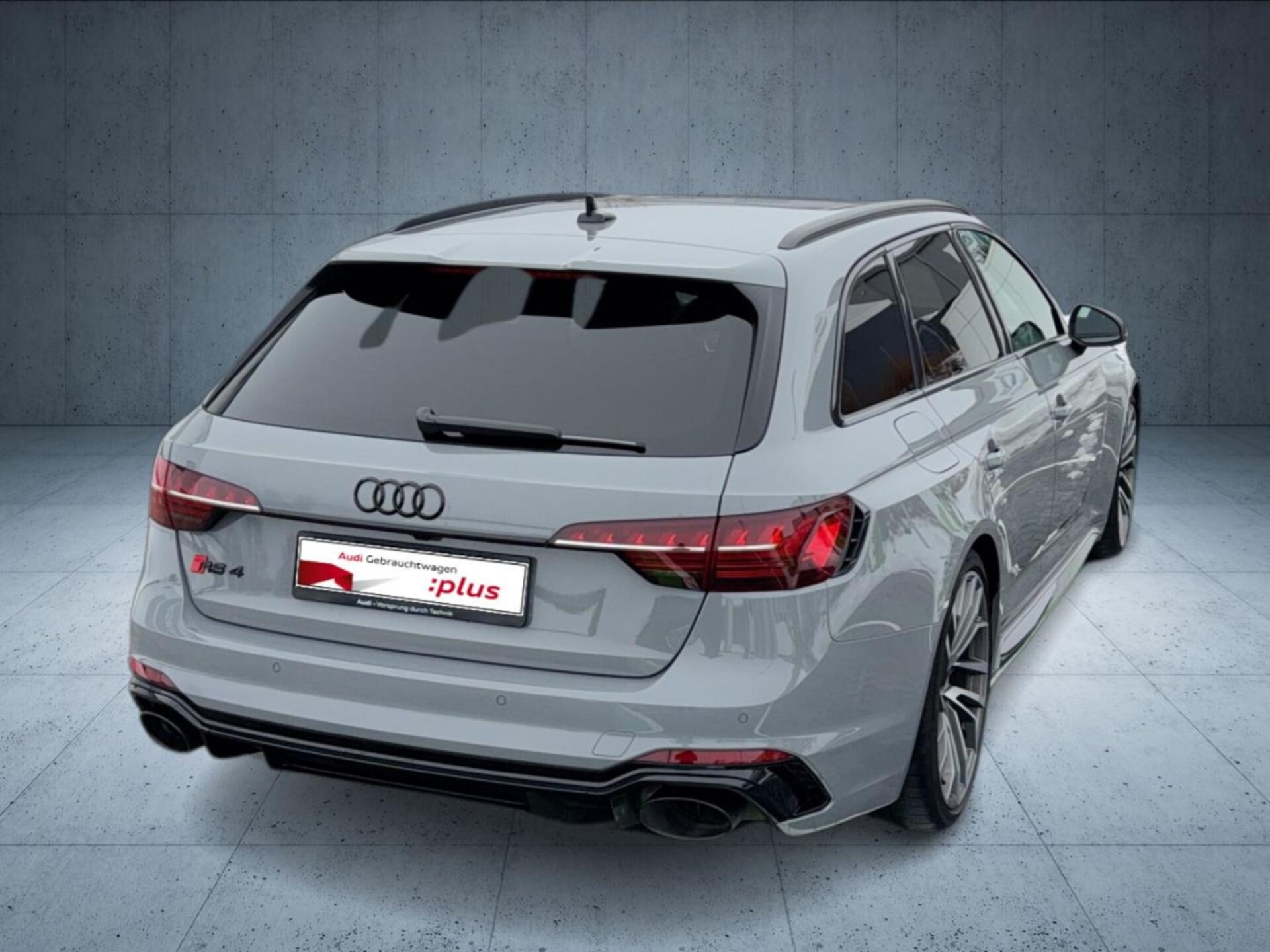Audi RS 4 Avant