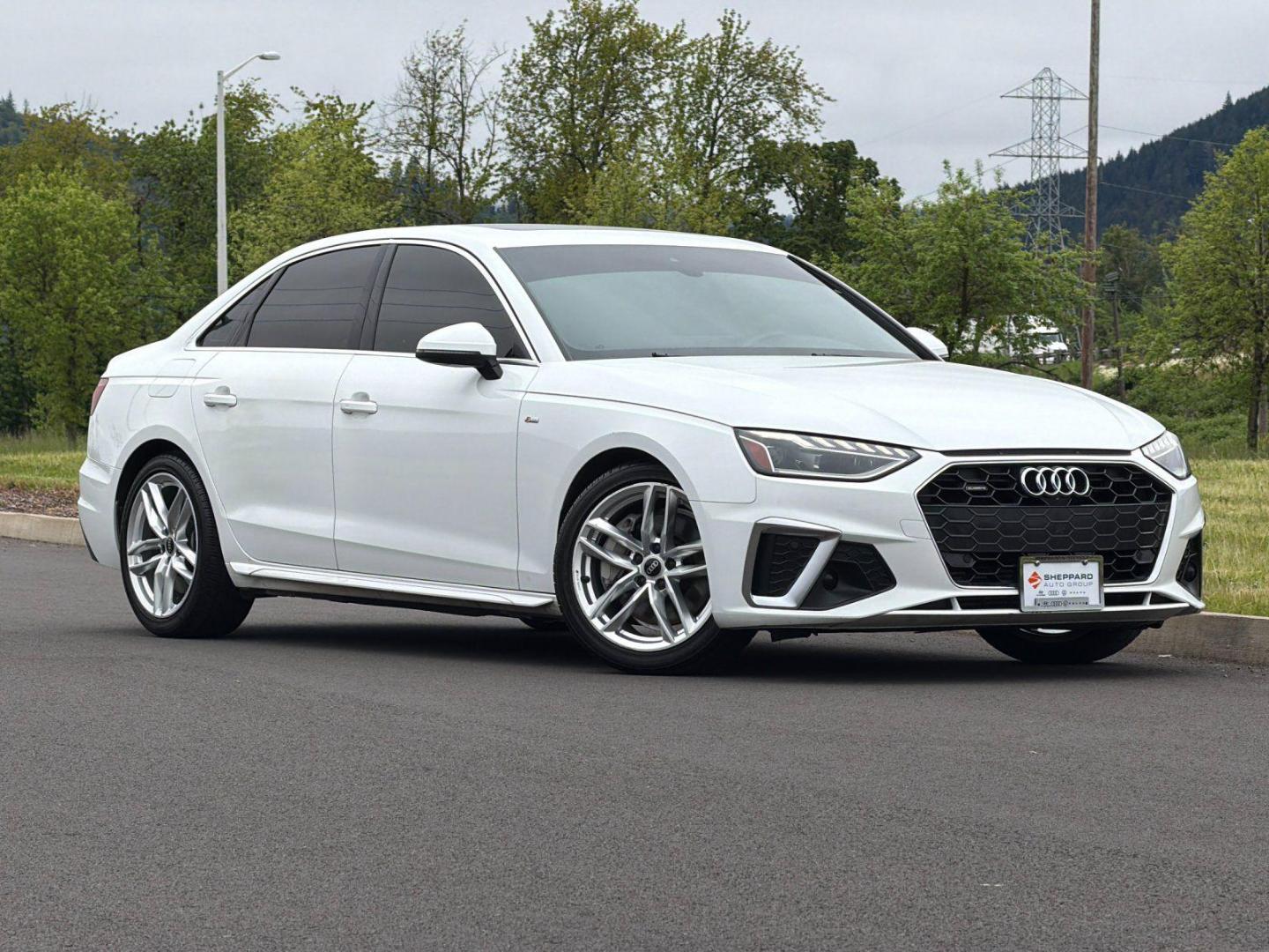 2023 Audi A4 45 TFSI Premium Plus quattro S tronic's photo