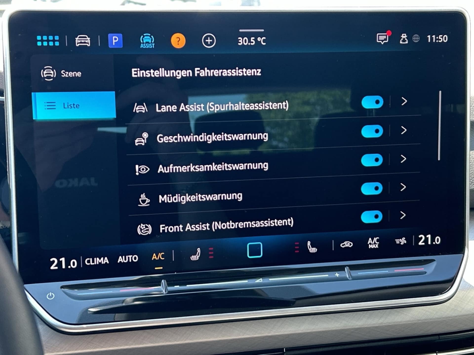 Volkswagen Golf Life