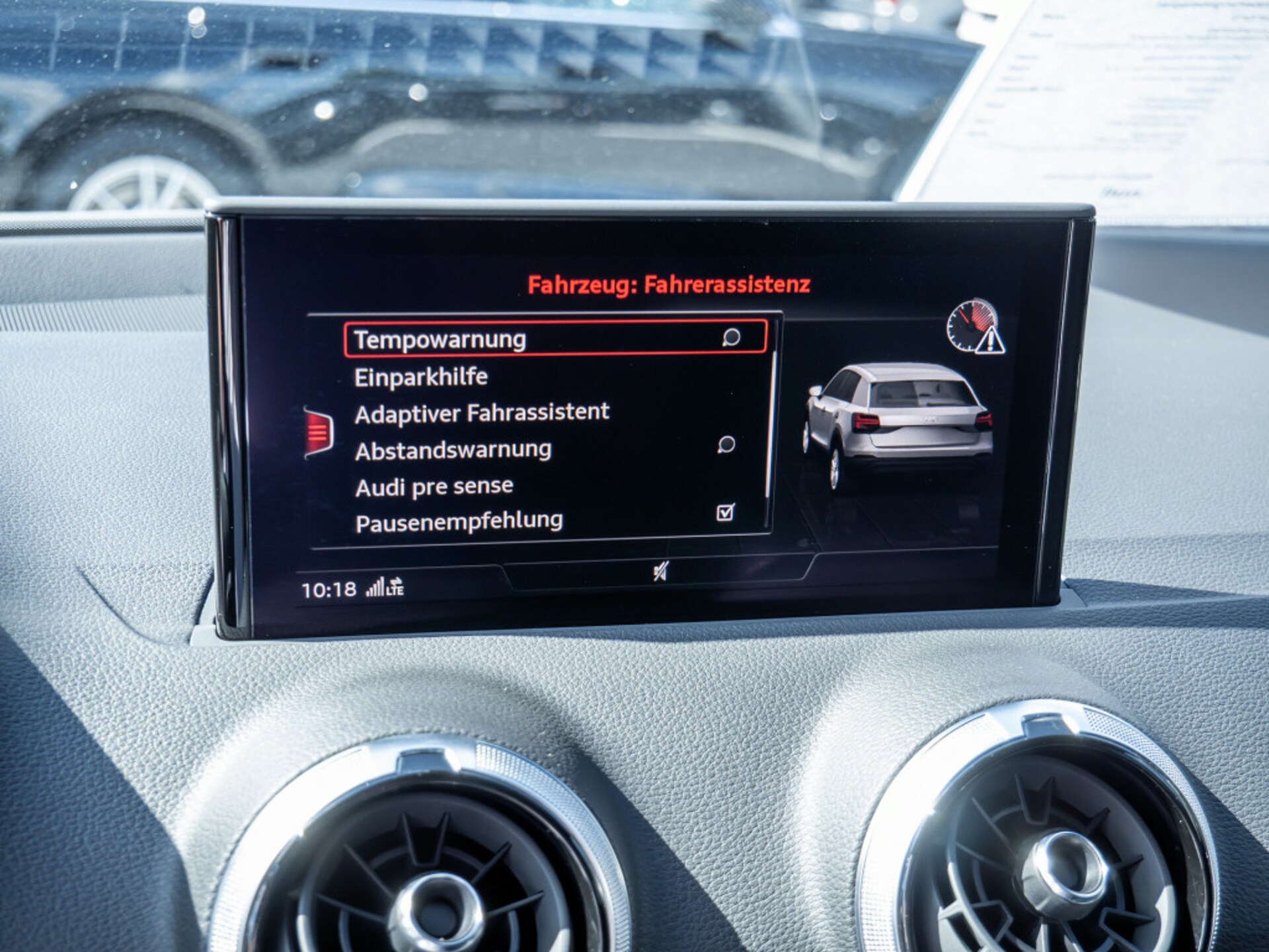 Audi Q2 S line