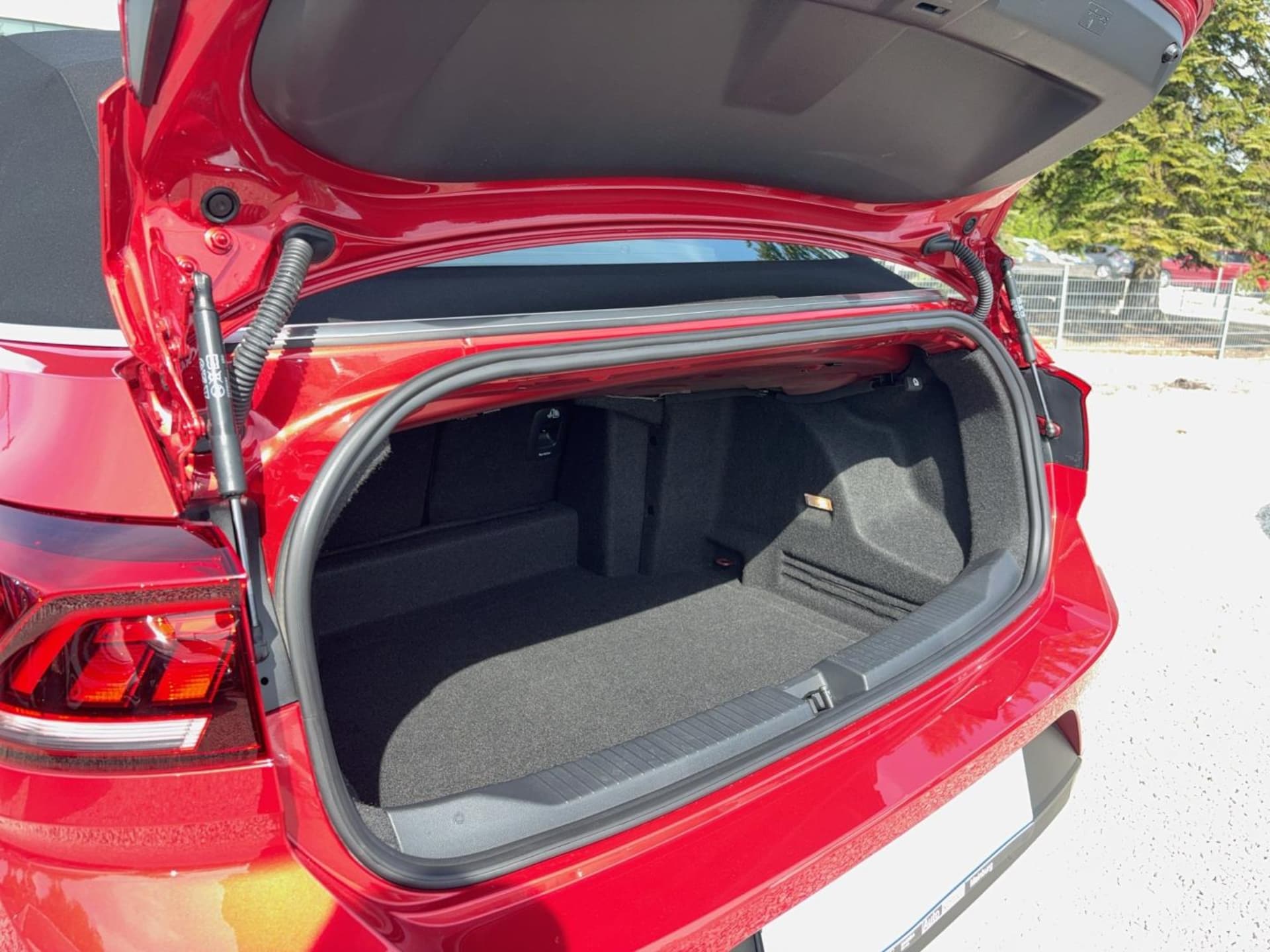 Volkswagen T-Roc Cabriolet Style