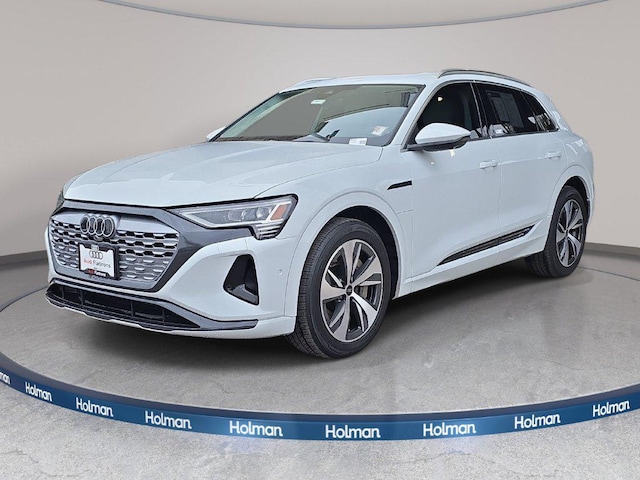 2024 Audi Q8 e-tron