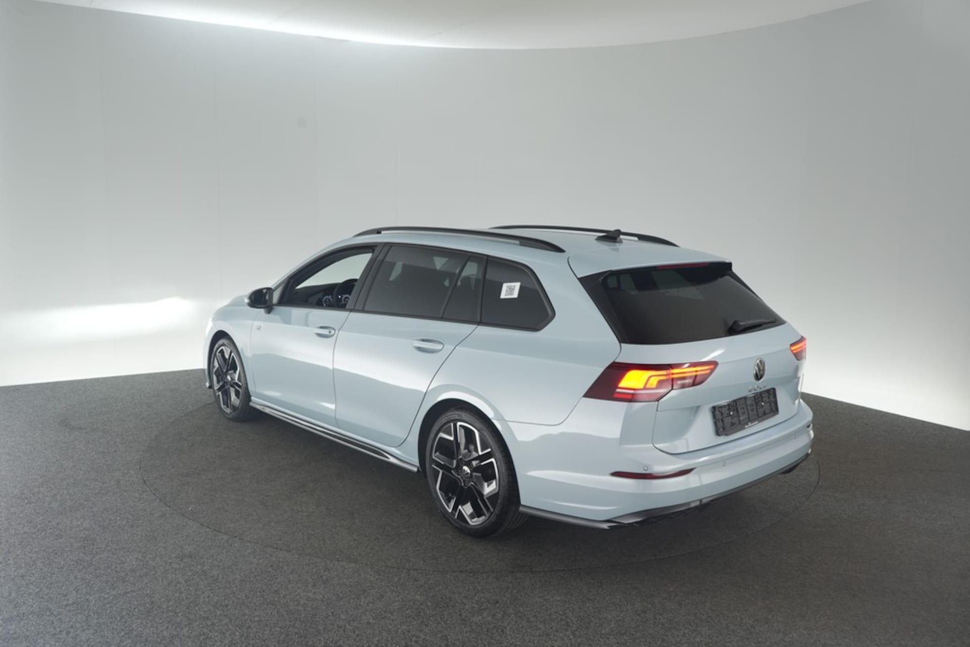 Volkswagen Golf Variant R-Line