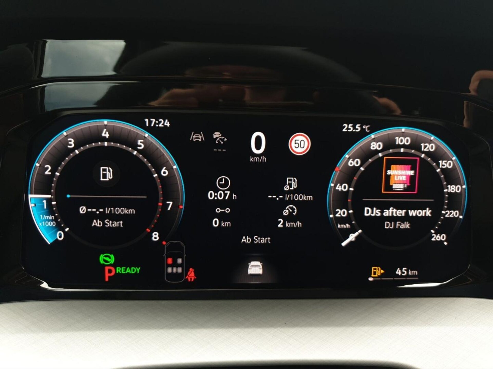 Volkswagen Golf Life