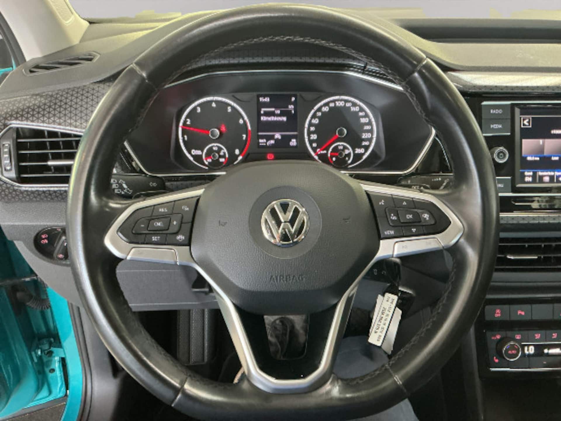 Volkswagen T-Cross Style