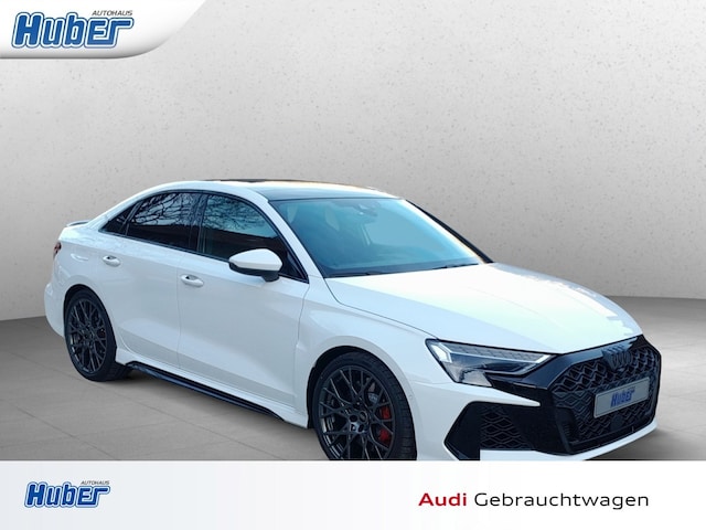 Audi RS 3 Limousine