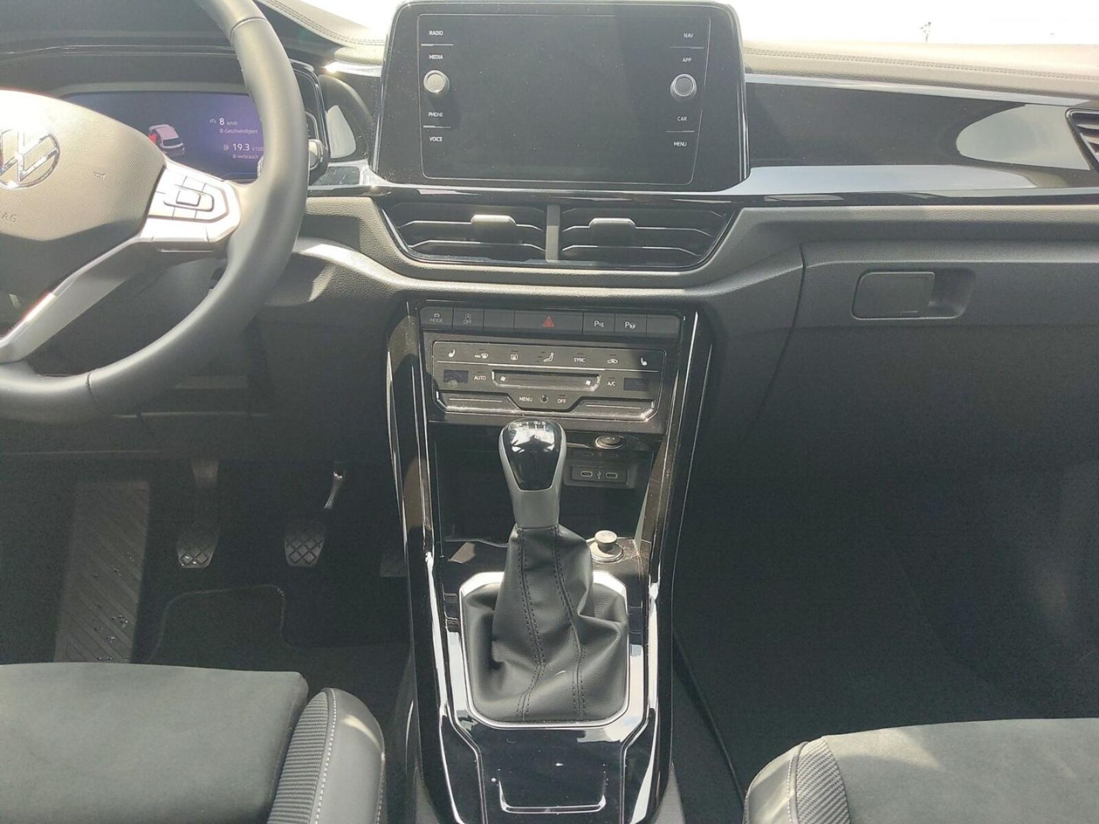 Volkswagen T-Roc – Bild 15
